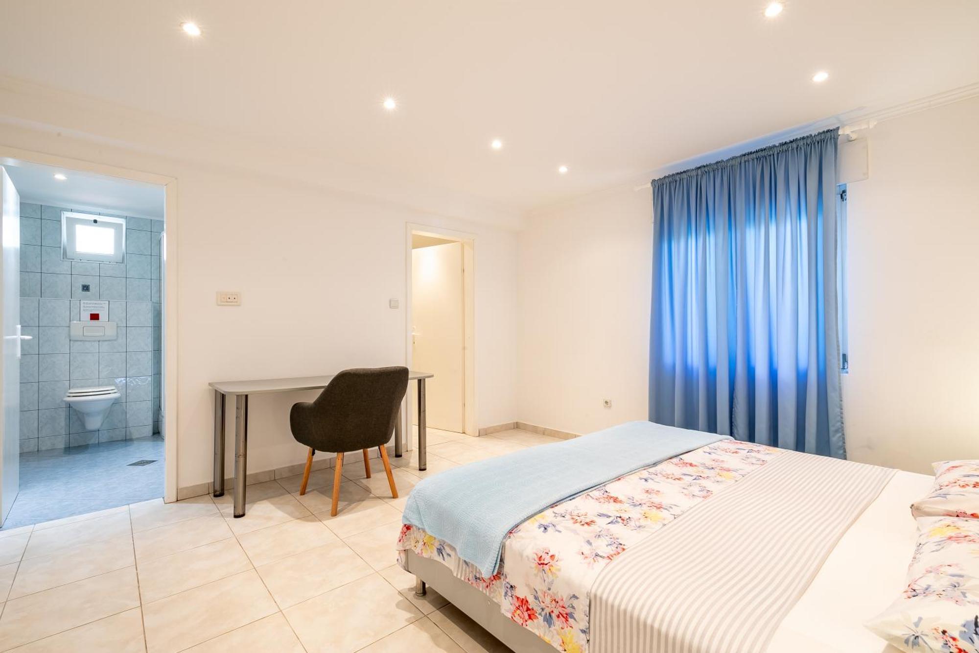 Apartments By The Sea Cove Nova, Korcula - 11353 Vela Luka Room photo