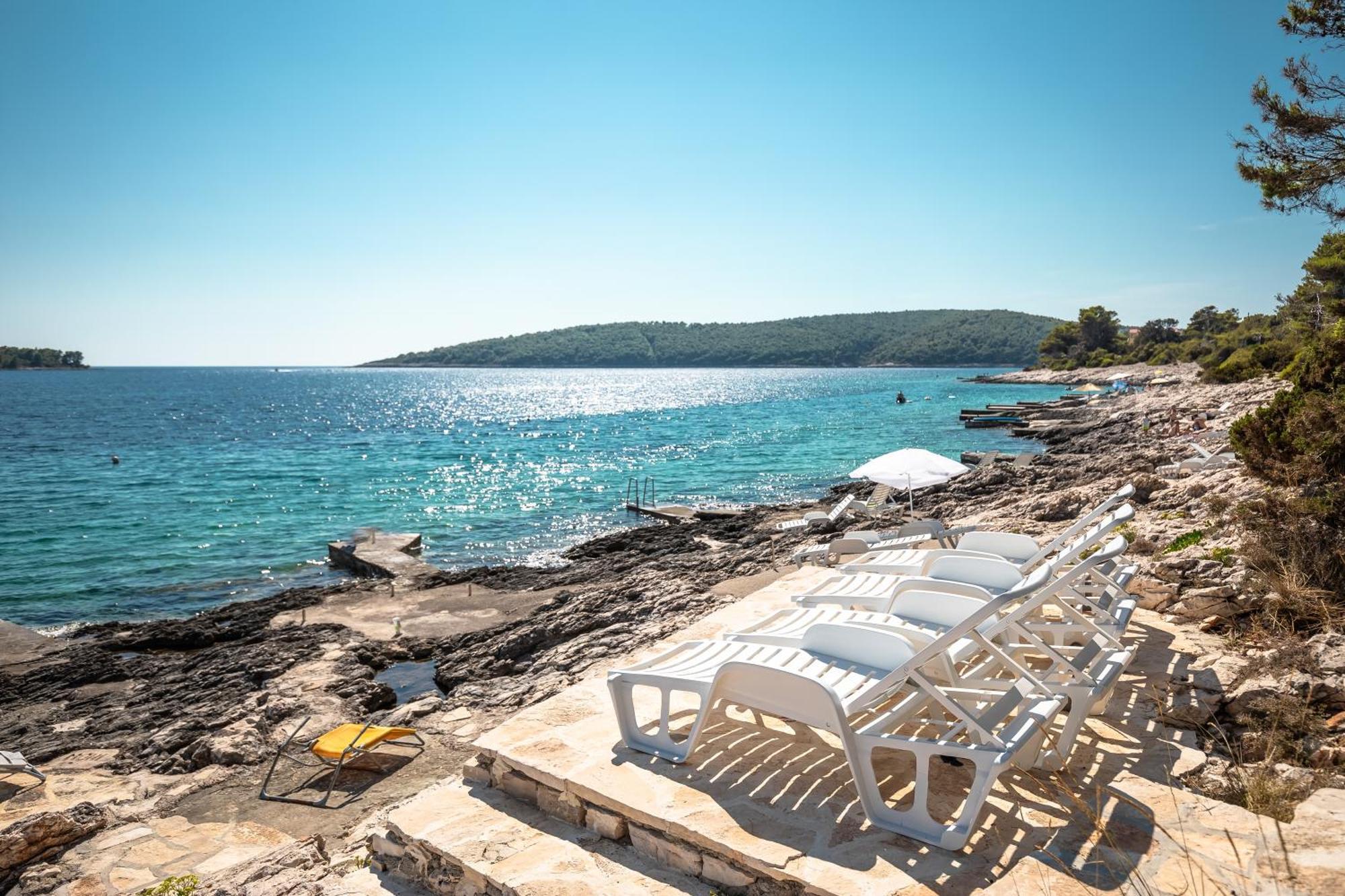 Apartments By The Sea Cove Nova, Korcula - 11353 Vela Luka Exterior photo